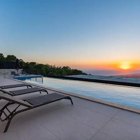 וילה Dueses - Pools, Sauna, Turkish Bath, Magnificent View