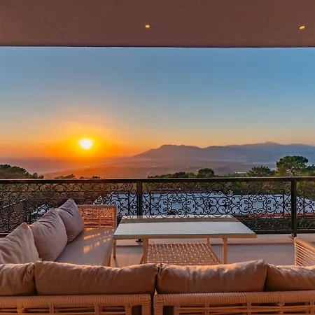 וילה Dueses - Pools, Sauna, Turkish Bath, Magnificent View