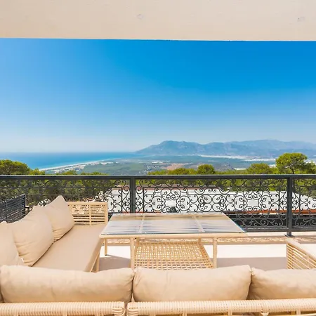 Dueses - Pools, Sauna, Turkish Bath, Magnificent View カシュ