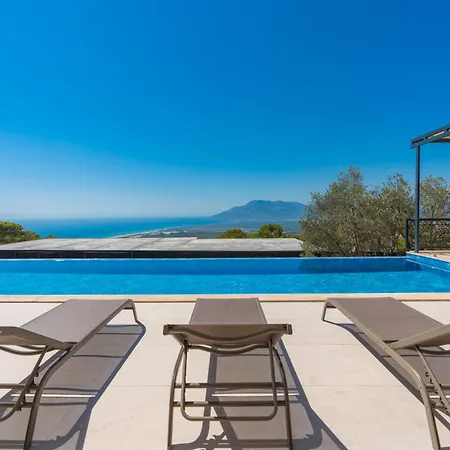 Dueses - Pools, Sauna, Turkish Bath, Magnificent View ヴィラ